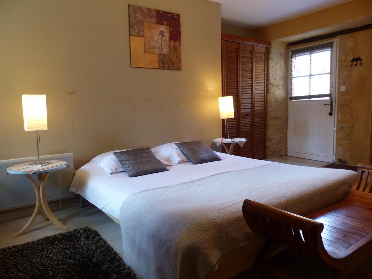Chambres D'Hôtes Les Boudines Saint-Germain-de-Belvès Chambre photo